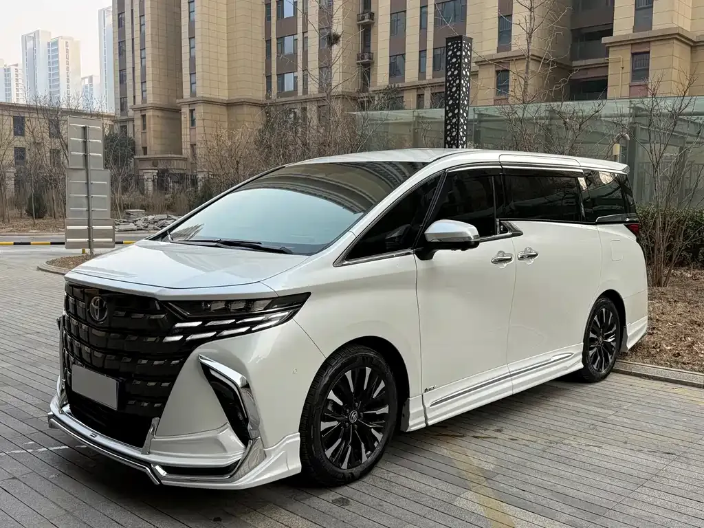 Toyota Alphard 2024 из CN, фото 3