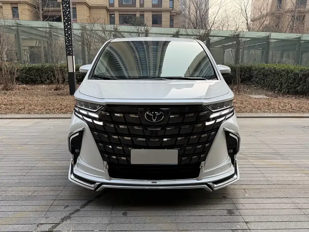 Toyota Alphard 2024 из CN, фото 8