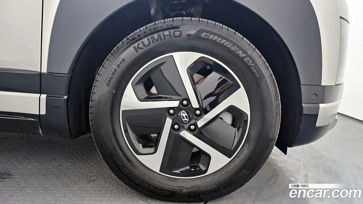 Hyundai Ioniq9 — фото 6