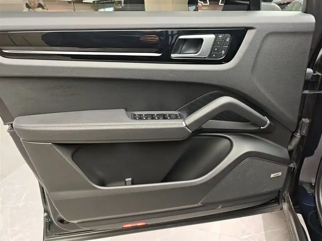 Porsche Cayenne 2022 из CN, фото 6