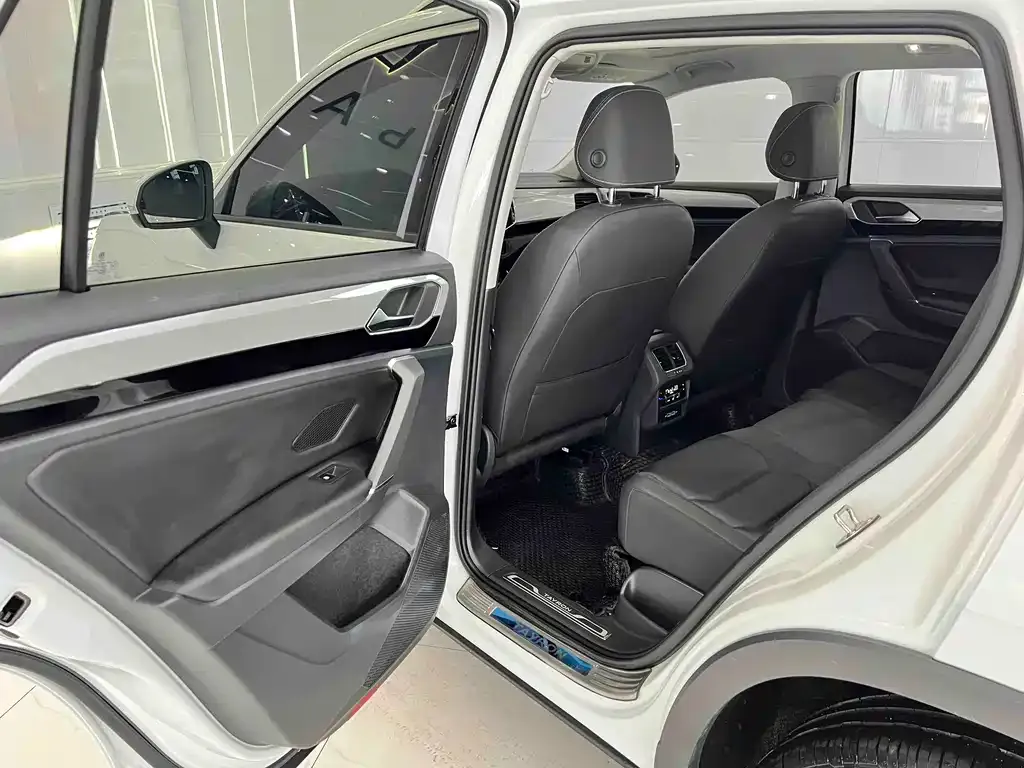 Volkswagen Tayron 2022 из CN, фото 3