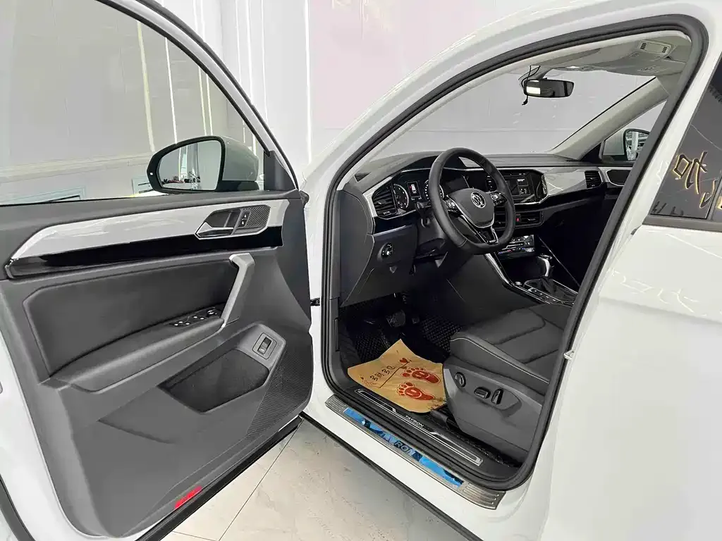 Volkswagen Tayron 2022 из CN, фото 8