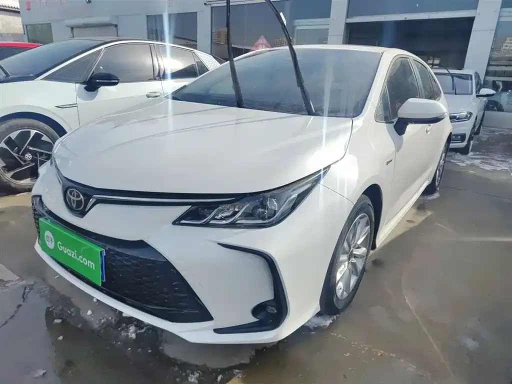 Toyota Corolla 2025 из CN, фото 1