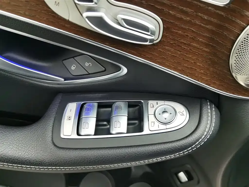 Mercedes-Benz GLC 2022 из CN, фото 6