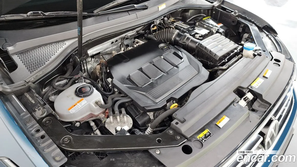 Volkswagen Tiguan 2021 из KR, фото 9