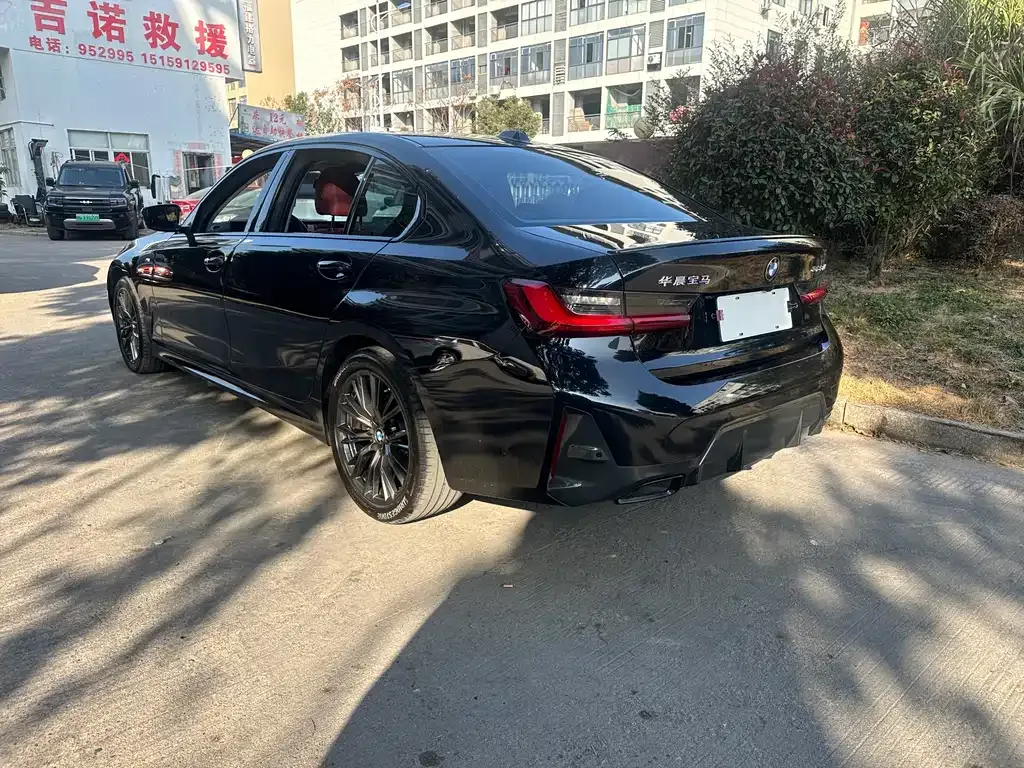 BMW 3 Series 2022 из CN, фото 7