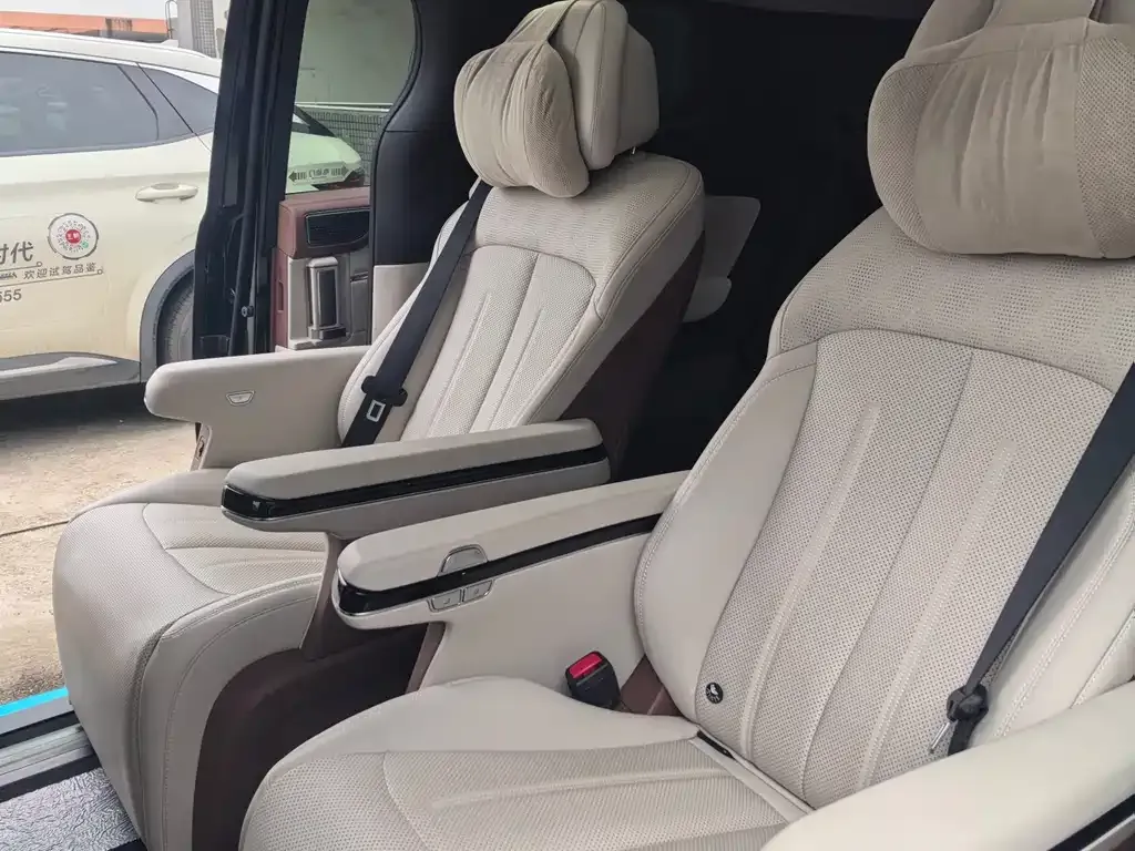 BYD Xia 2025 из CN, фото 6