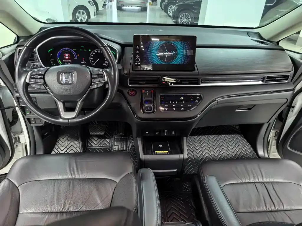 Honda Elysion 2022 из CN, фото 7