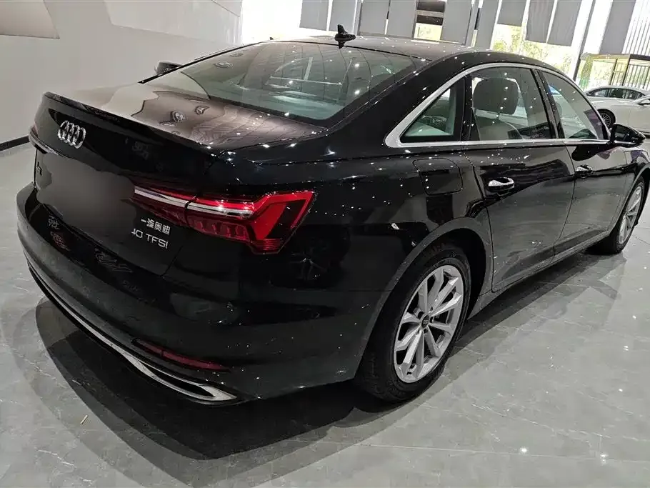 Audi A6L 2022 из CN, фото 7