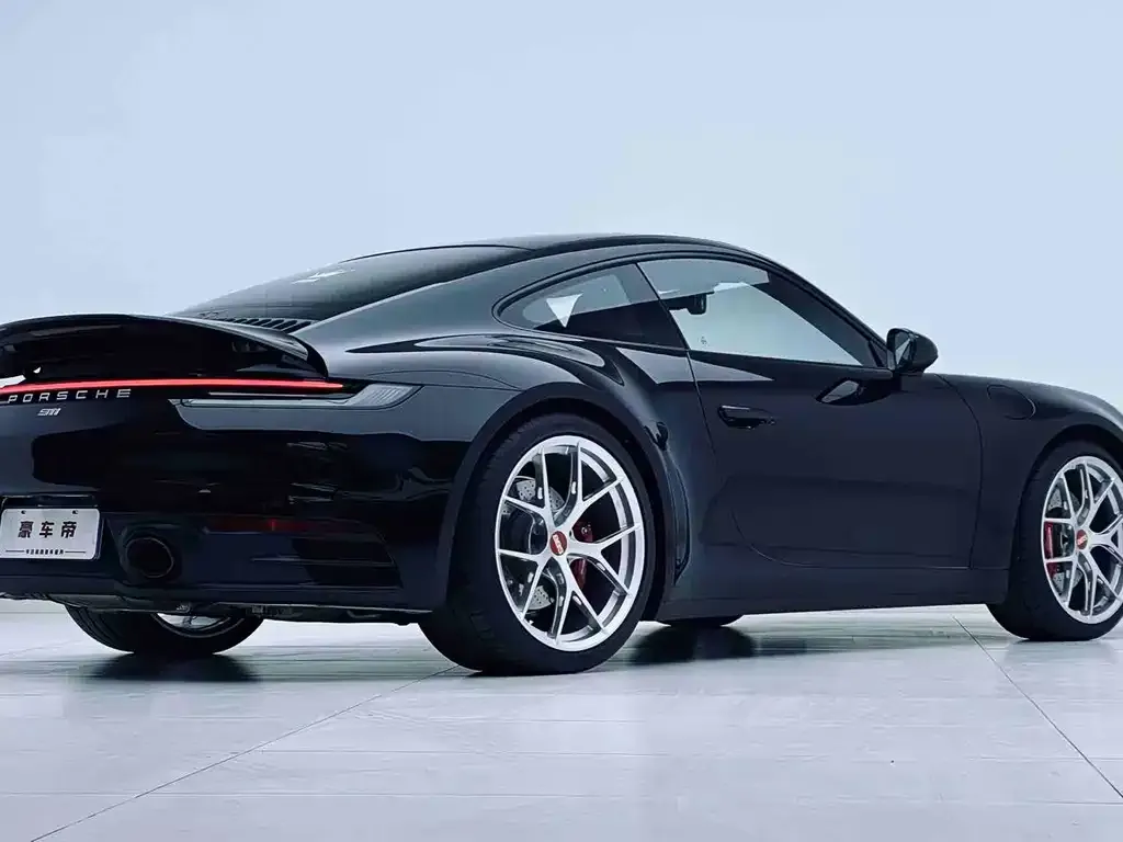 Porsche 911 2023 из CN, фото 6