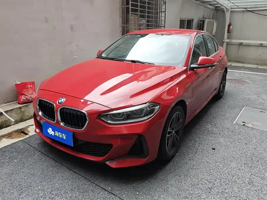 BMW 1 Series — фото 1