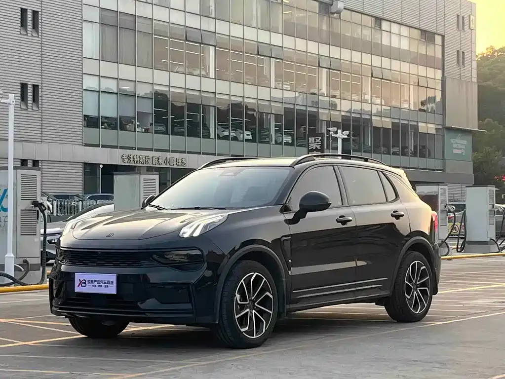 Lynk & Co 01 EM-P 2022 из CN, фото 1