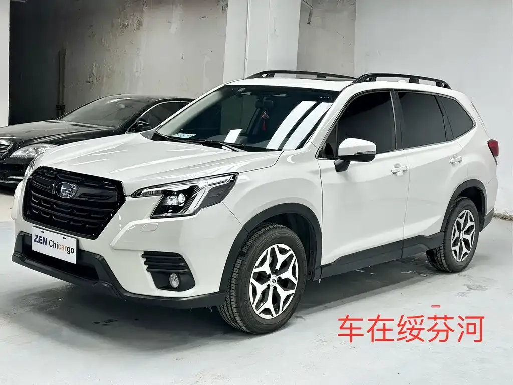 Subaru Forester 2022 из CN, фото 1