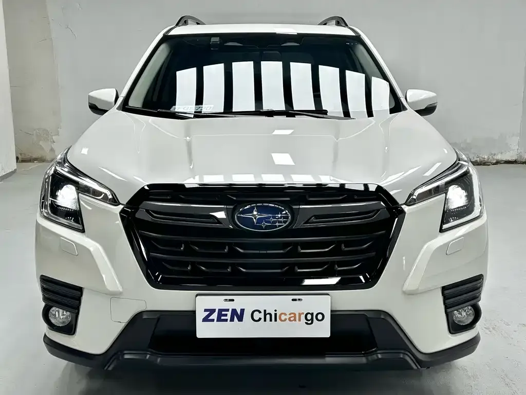 Subaru Forester 2022 из CN, фото 4