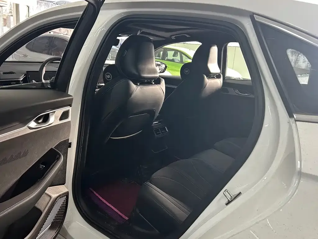 Geely Xingrui 2025 из CN, фото 8