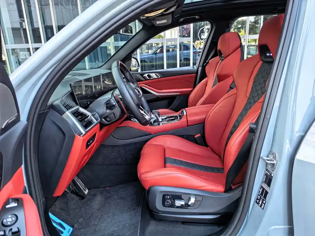 BMW X5 M 2023 из CN, фото 2