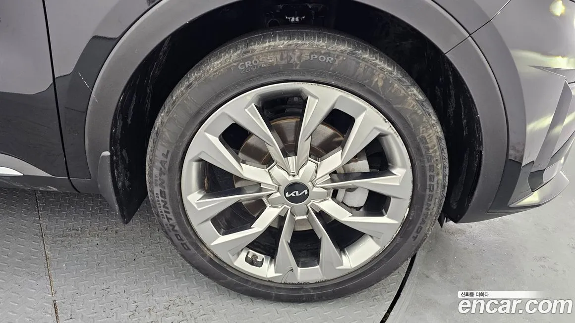 Kia Sorento — фото 10