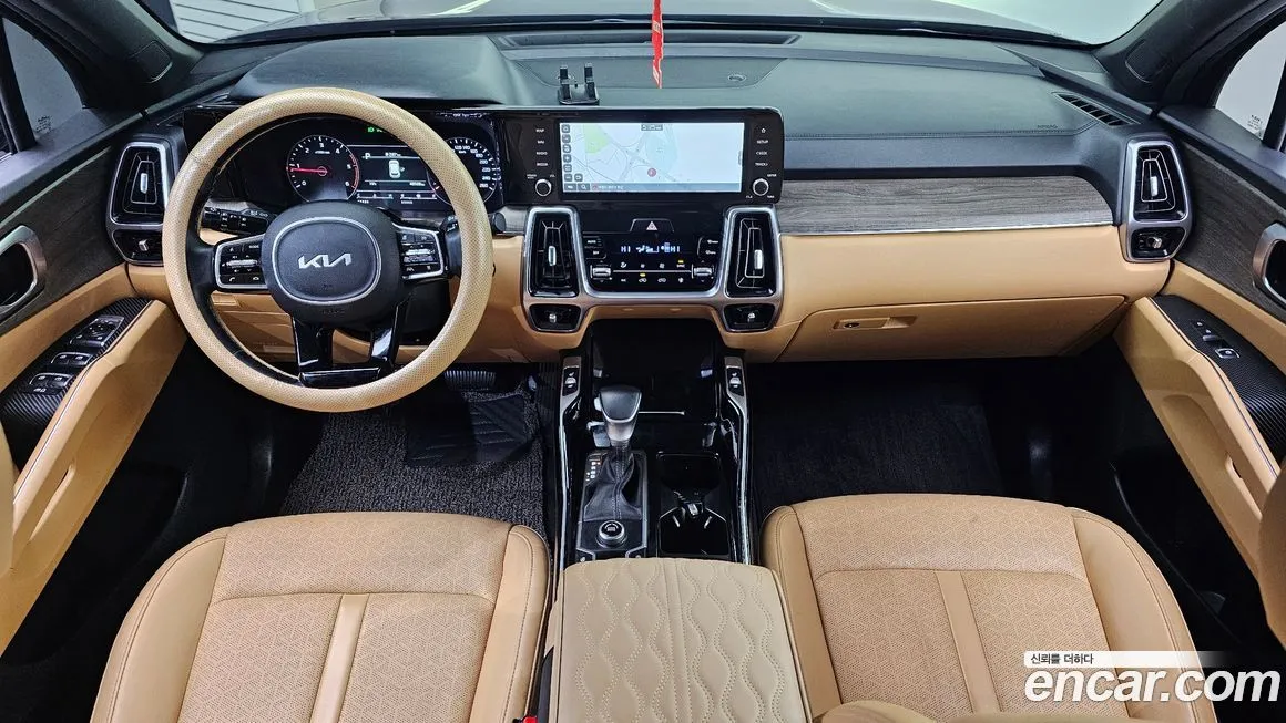 Kia Sorento — фото 7