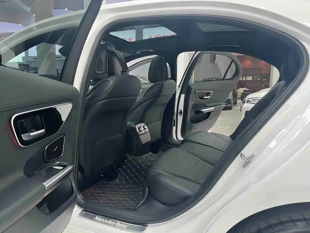 Mercedes-Benz C-Class 2022 из CN, фото 6