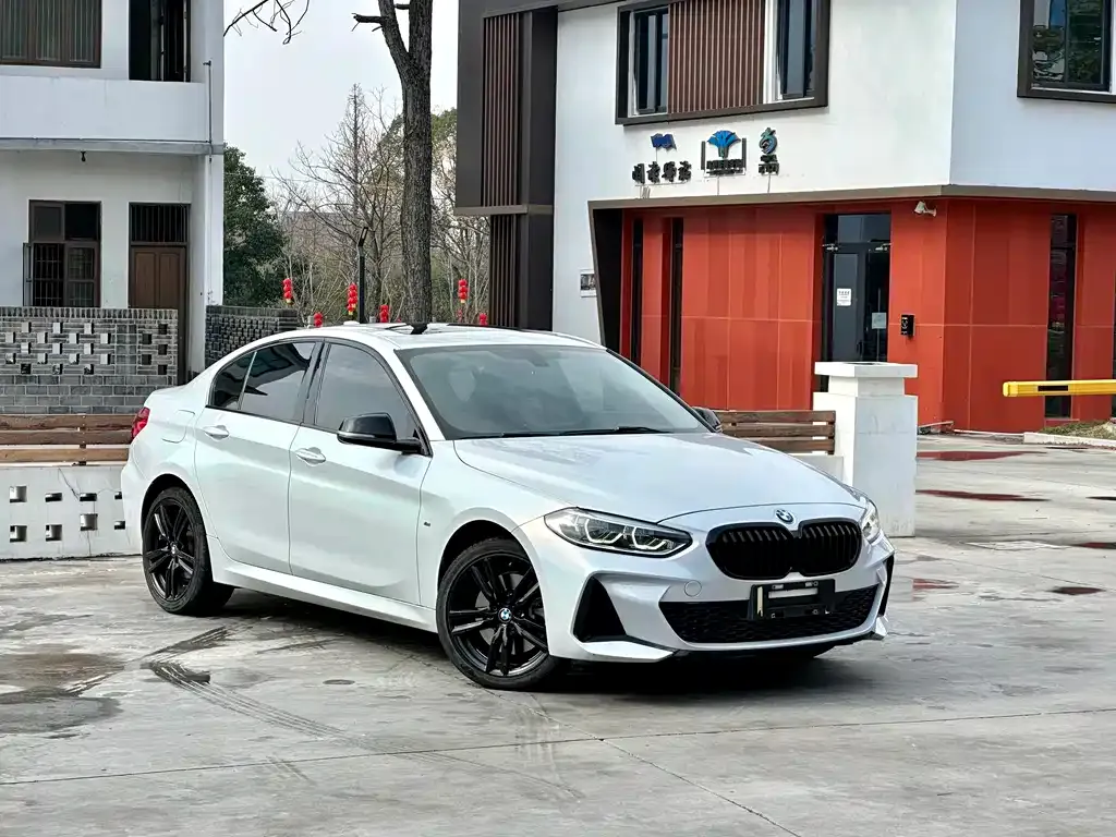 BMW 1 Series — фото 9