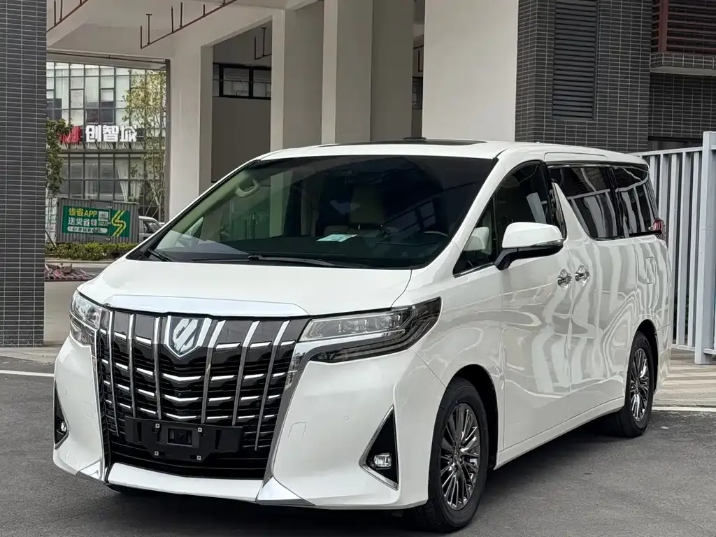 Toyota Alphard 2021 из CN, фото 1