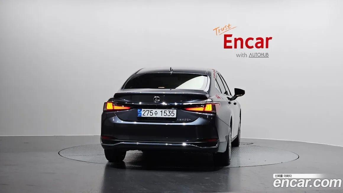 Lexus ES 2025 из KR, фото 3