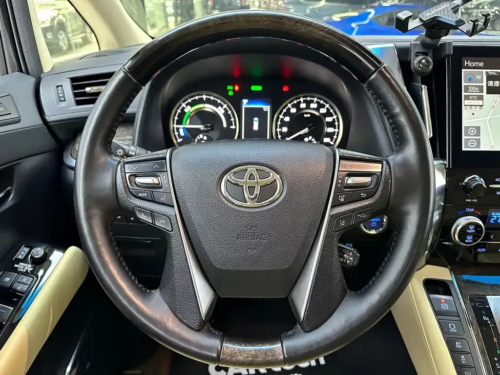 Toyota Alphard 2022 из CN, фото 9