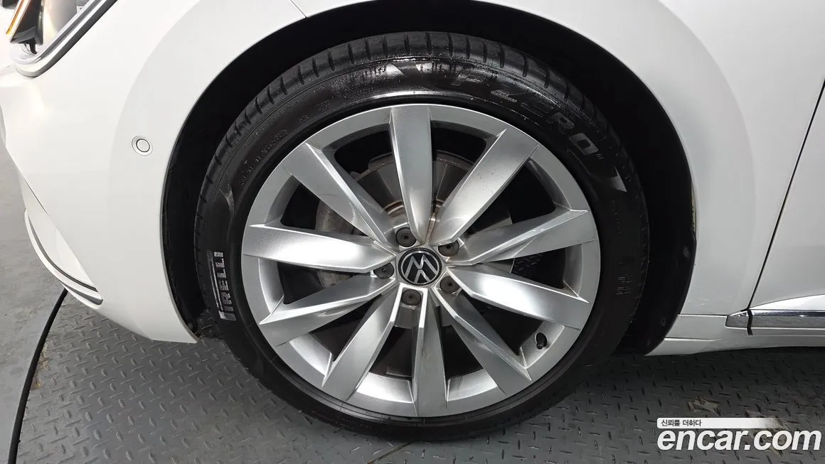 Volkswagen Arteon 2023 из KR, фото 8