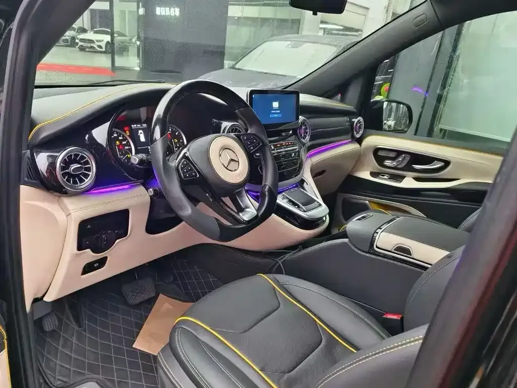 Mercedes-Benz Vito 2023 из CN, фото 3