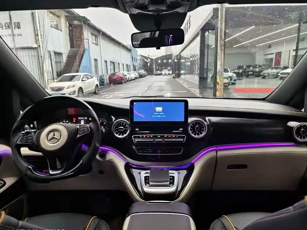 Mercedes-Benz Vito 2023 из CN, фото 6