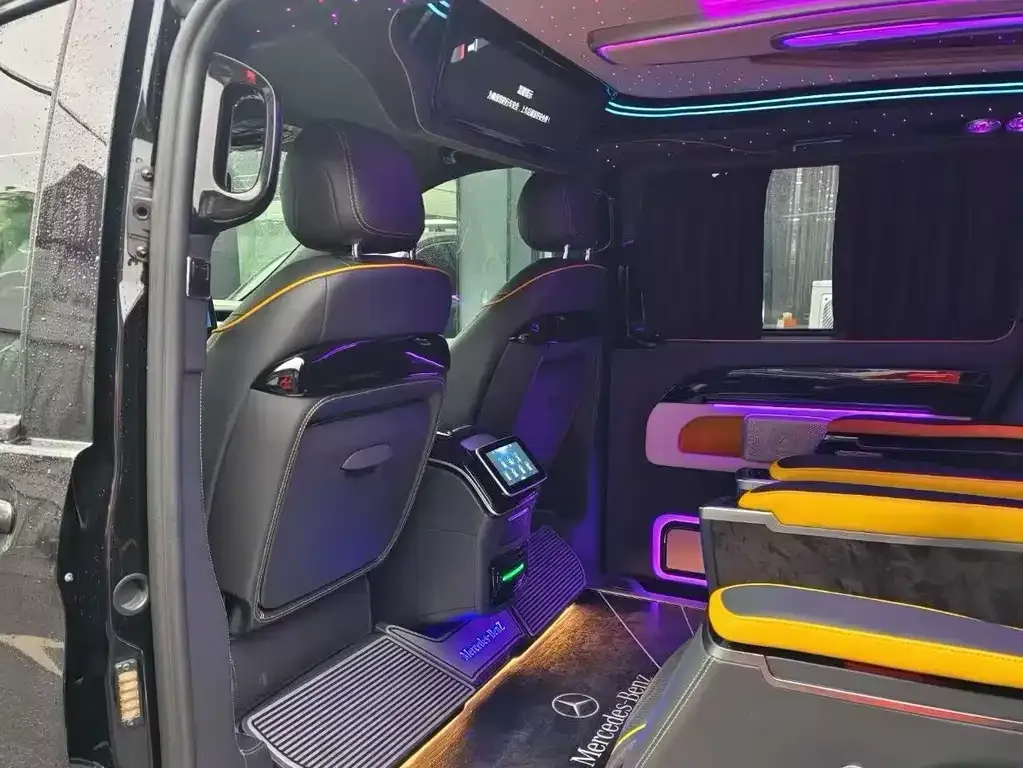 Mercedes-Benz Vito 2023 из CN, фото 2