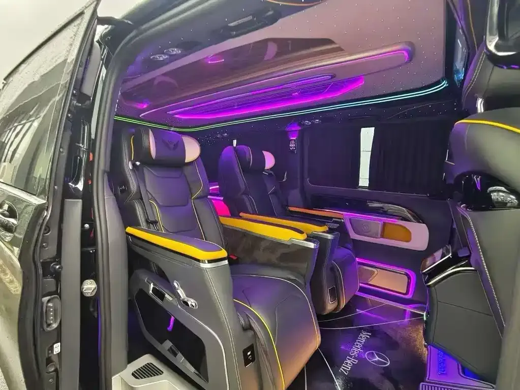 Mercedes-Benz Vito 2023 из CN, фото 4