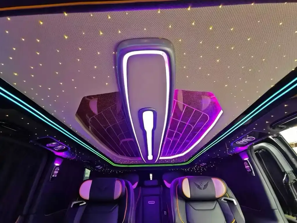 Mercedes-Benz Vito 2023 из CN, фото 7