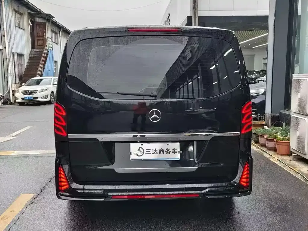 Mercedes-Benz Vito 2023 из CN, фото 5