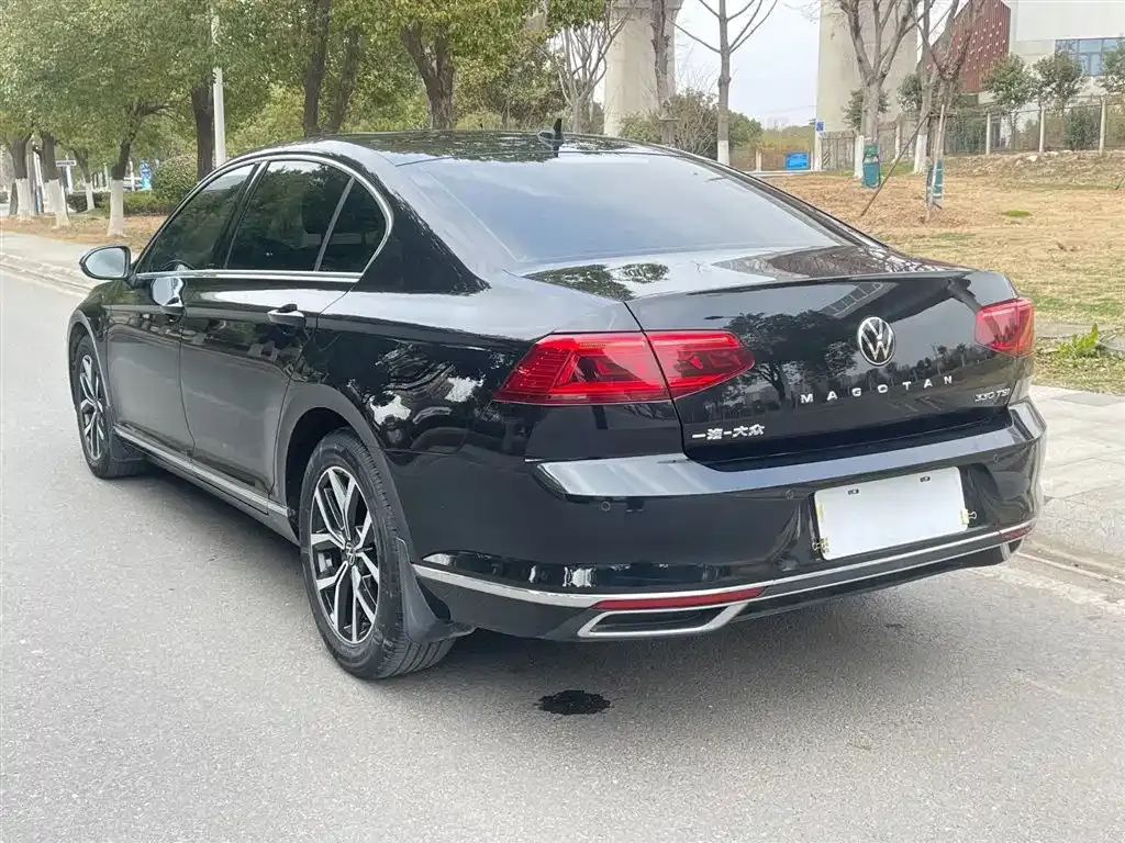 Volkswagen Magotan 2021 из CN, фото 2