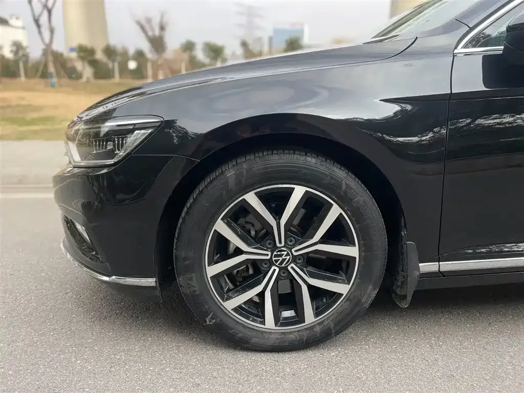 Volkswagen Magotan 2021 из CN, фото 8