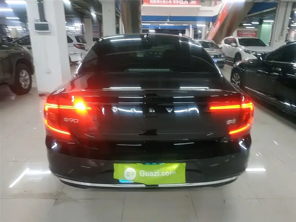 Volvo S90 2021 из CN, фото 6