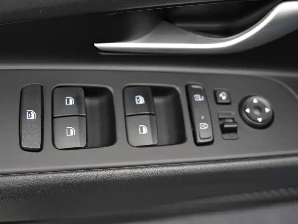 Hyundai Elantra 2021 из CN, фото 7