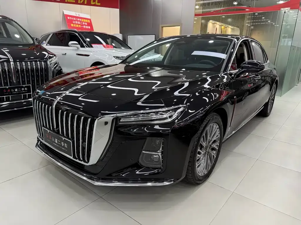 Hongqi H5 — фото 1