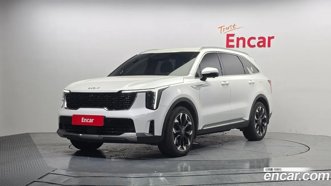 Kia Sorento — фото 1