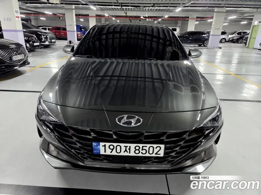 Hyundai AVANTE — фото 1