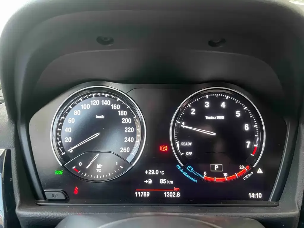 BMW 1 Series 2023 из CN, фото 7