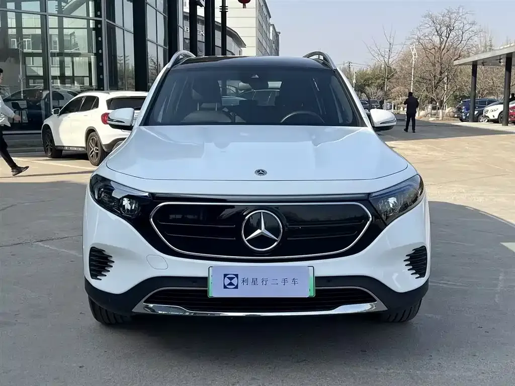 Mercedes-Benz EQB 2023 из CN, фото 2