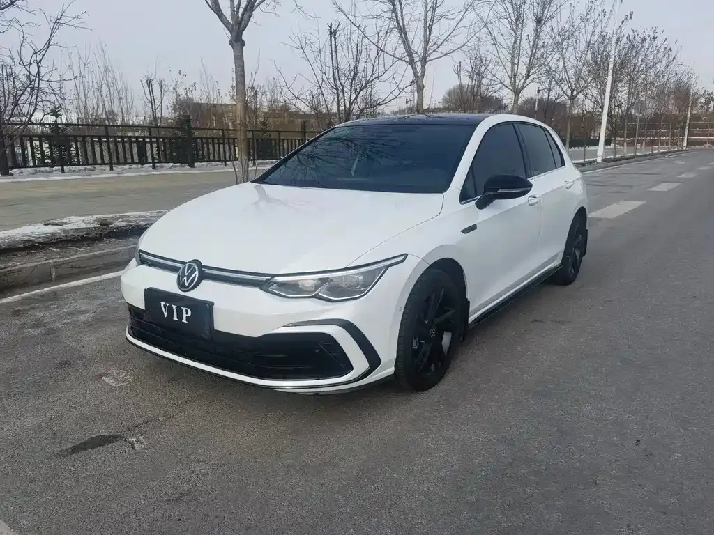 Volkswagen Golf 2022 из CN, фото 1