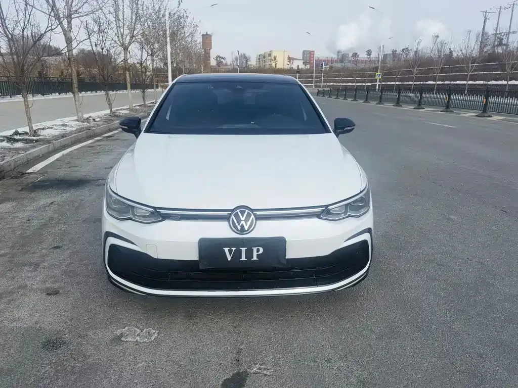 Volkswagen Golf 2022 из CN, фото 5