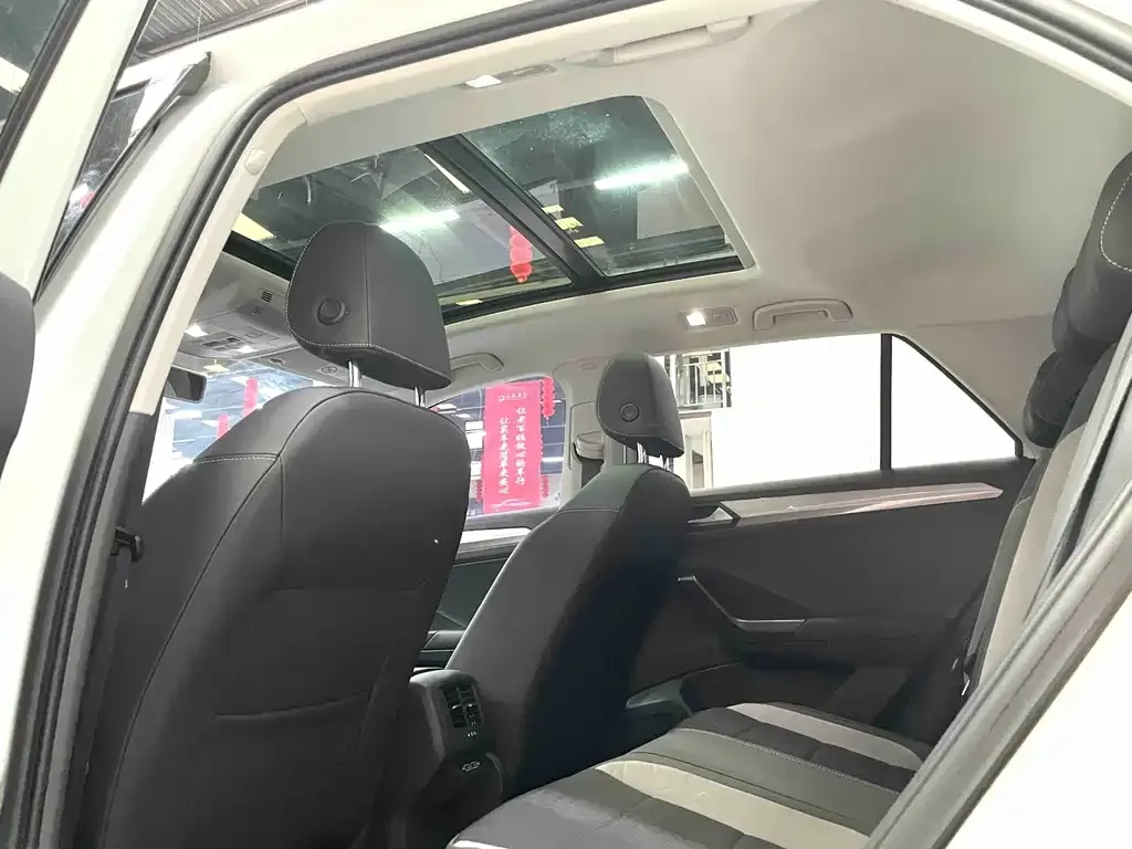 Volkswagen T-Roc 2021 из CN, фото 8
