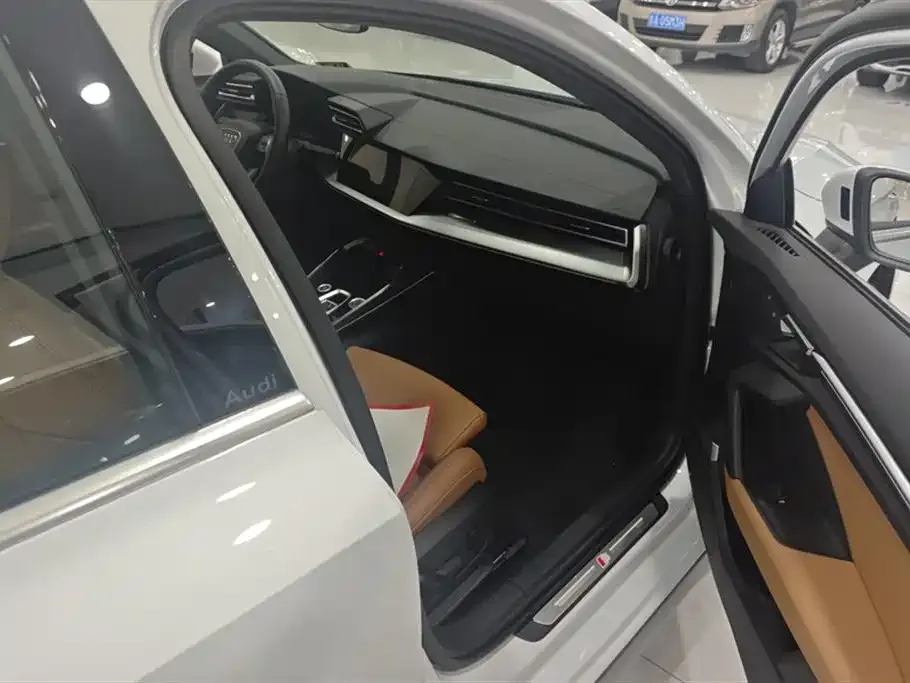 Audi A3 2025 из CN, фото 6