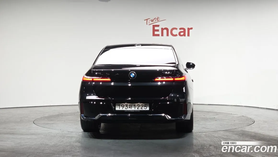 BMW 7-Series 2025 из KR, фото 8