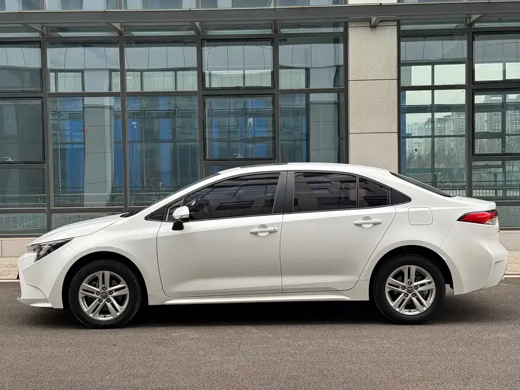 Toyota Levin 2023 из CN, фото 6