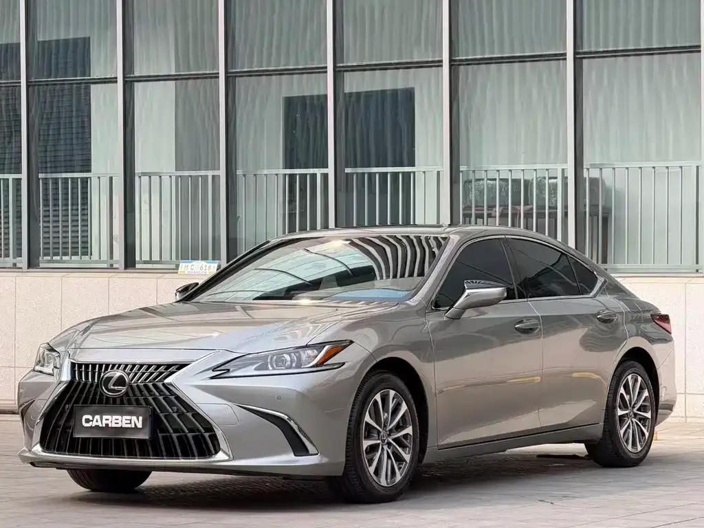 Lexus ES 2024 из CN, фото 1